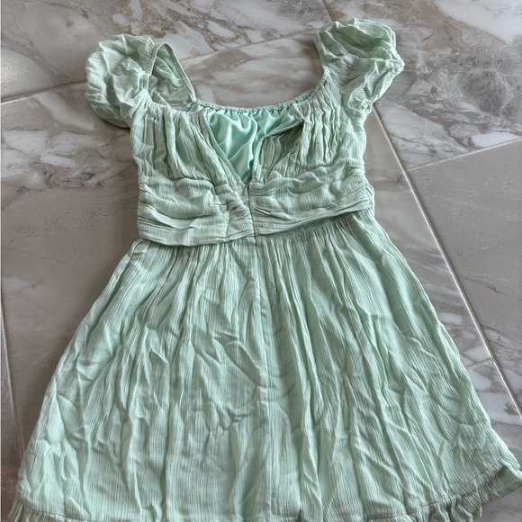 Elegant Mint Green Mini Dress - Picture 3 of 5